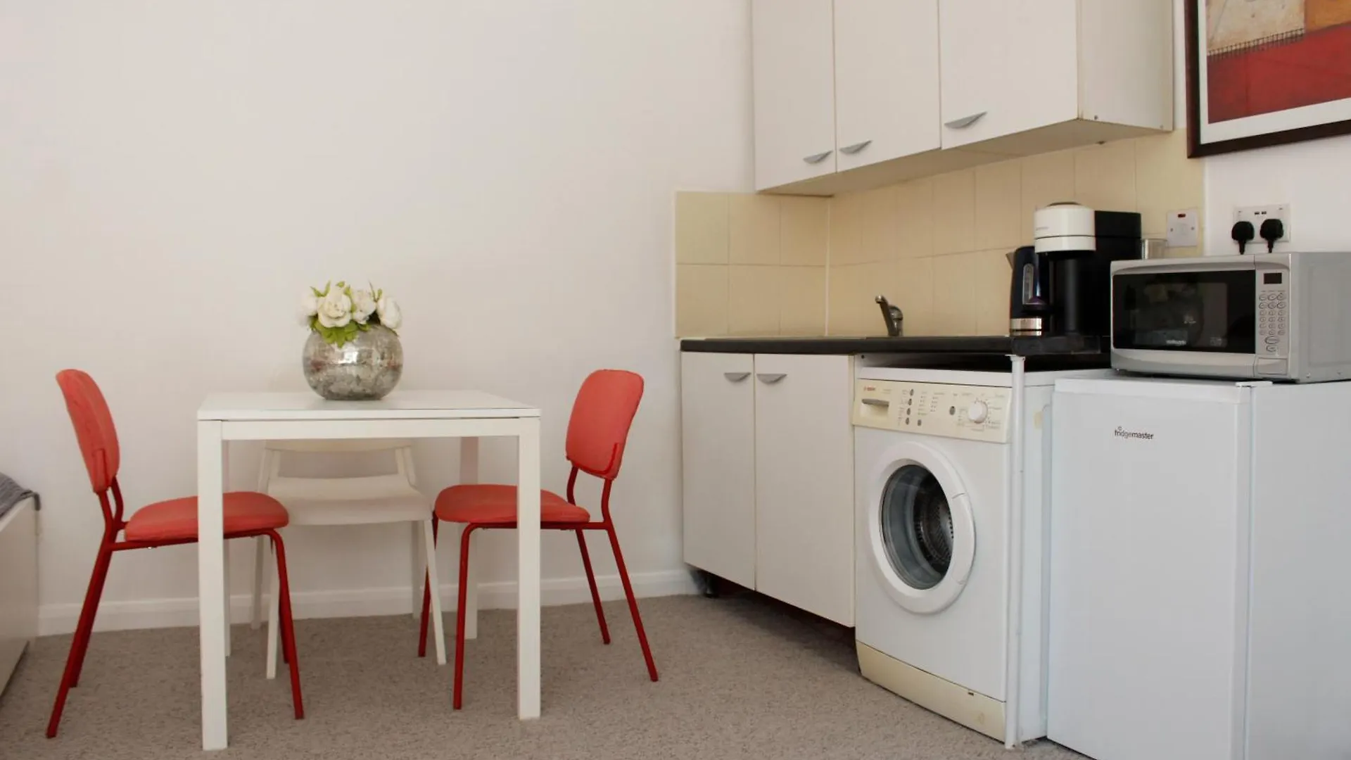 Shoreditch Rooms London 0*,