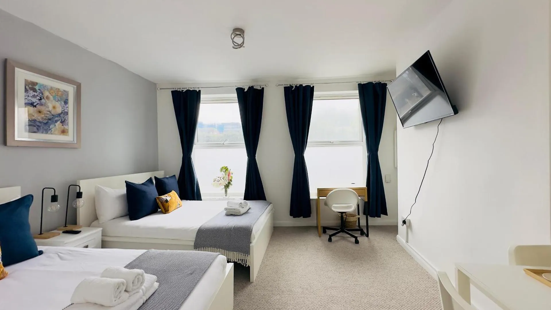 Shoreditch Rooms London 0*,