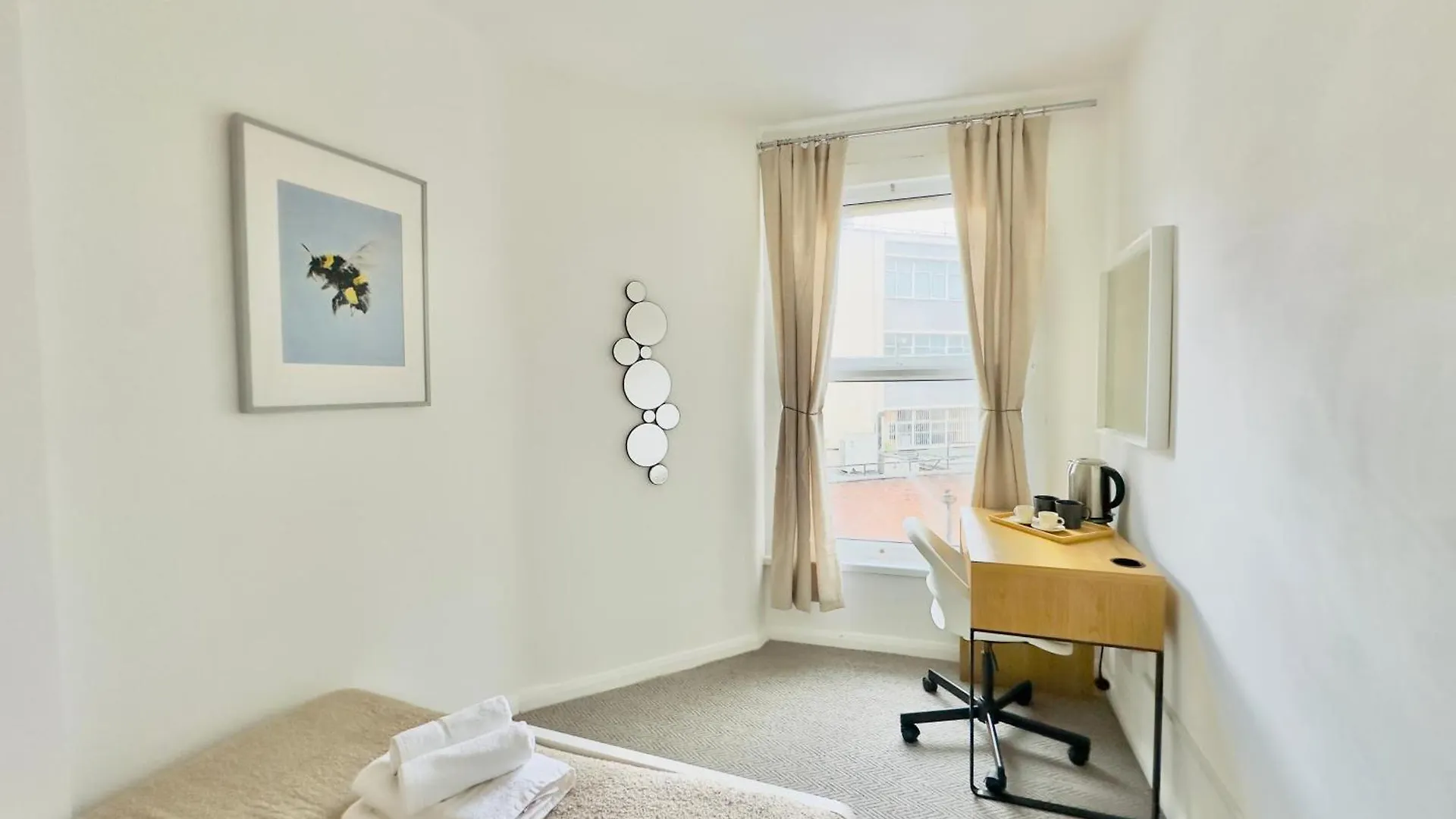 Shoreditch Rooms London 0*,  United Kingdom